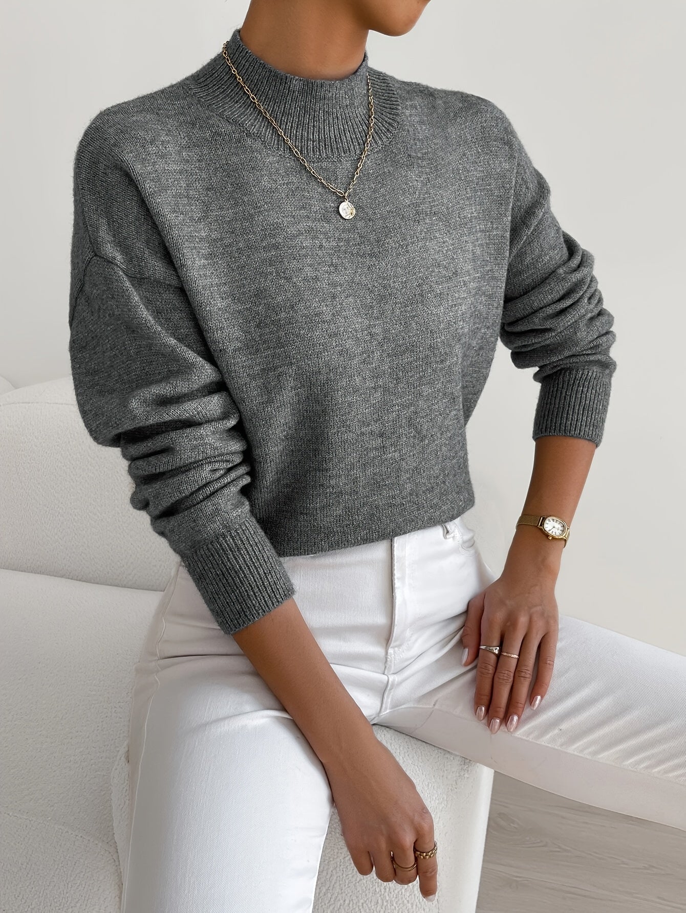 Vionne | High Neck Sweater